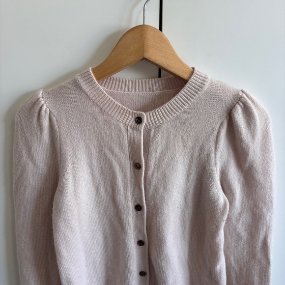 Women's 100% Cashmere Button-Up Sweater - Picture 3 of 7
